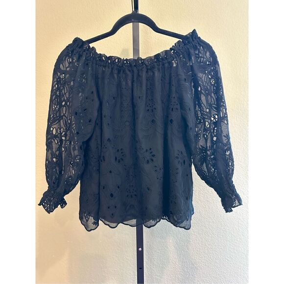 Generation Love Olive Embroidered Blouse in Black Size XS - Picture 3 of 5